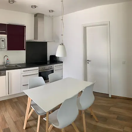 2-zimmer-wohnung Bei Nuernberg Mit S-bahn-anschluss Апартаменты