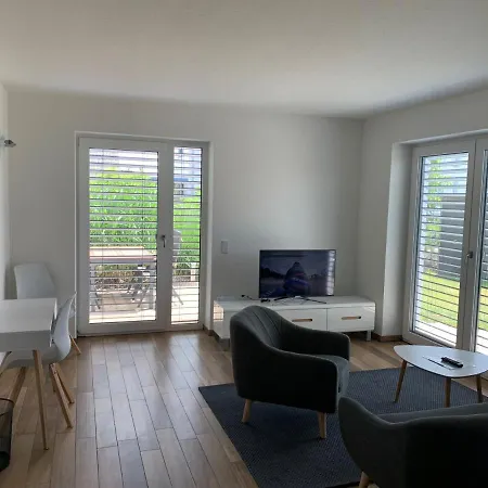2-zimmer-wohnung Bei Nuernberg Mit S-bahn-anschluss *