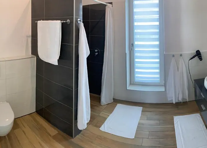 Lejlighed 2-zimmer-wohnung Bei Nuernberg Mit S-bahn-anschluss *